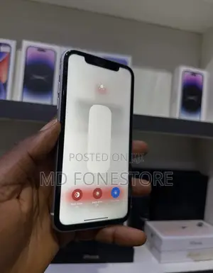 Apple iPhone 11 128 GB White