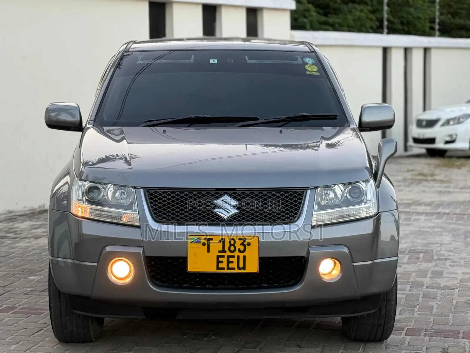 Suzuki Escudo 2013 Gray