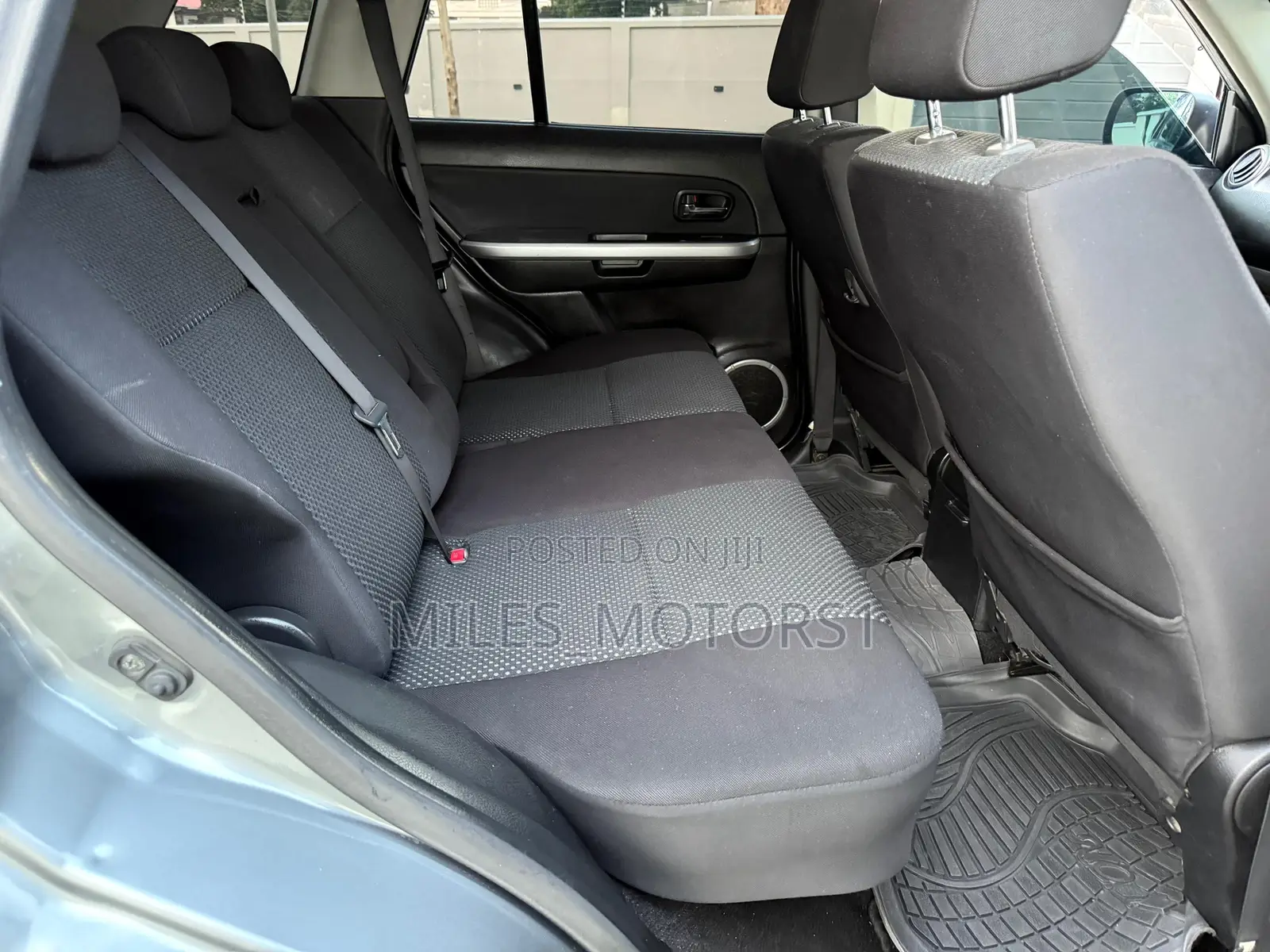 Suzuki Escudo 2013 Gray