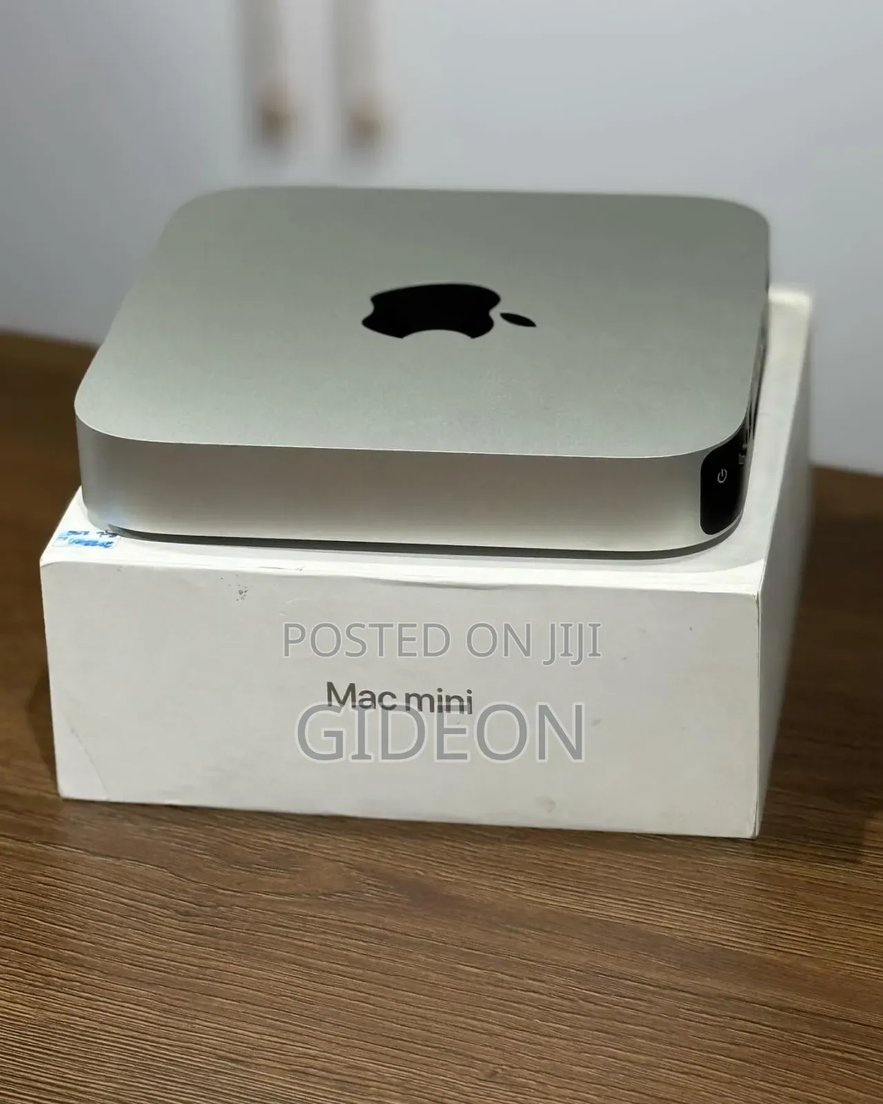 New Desktop Computer Apple Mac Mini M2 8GB Apple M2 SSD 512GB