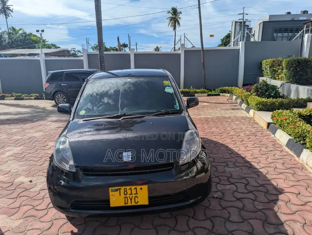 Toyota Passo 2005 Black