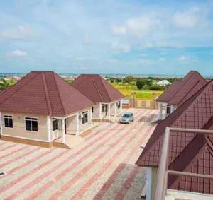 Ni Bati Za Mfano Wa Kigae Rangi Ya Brick Red