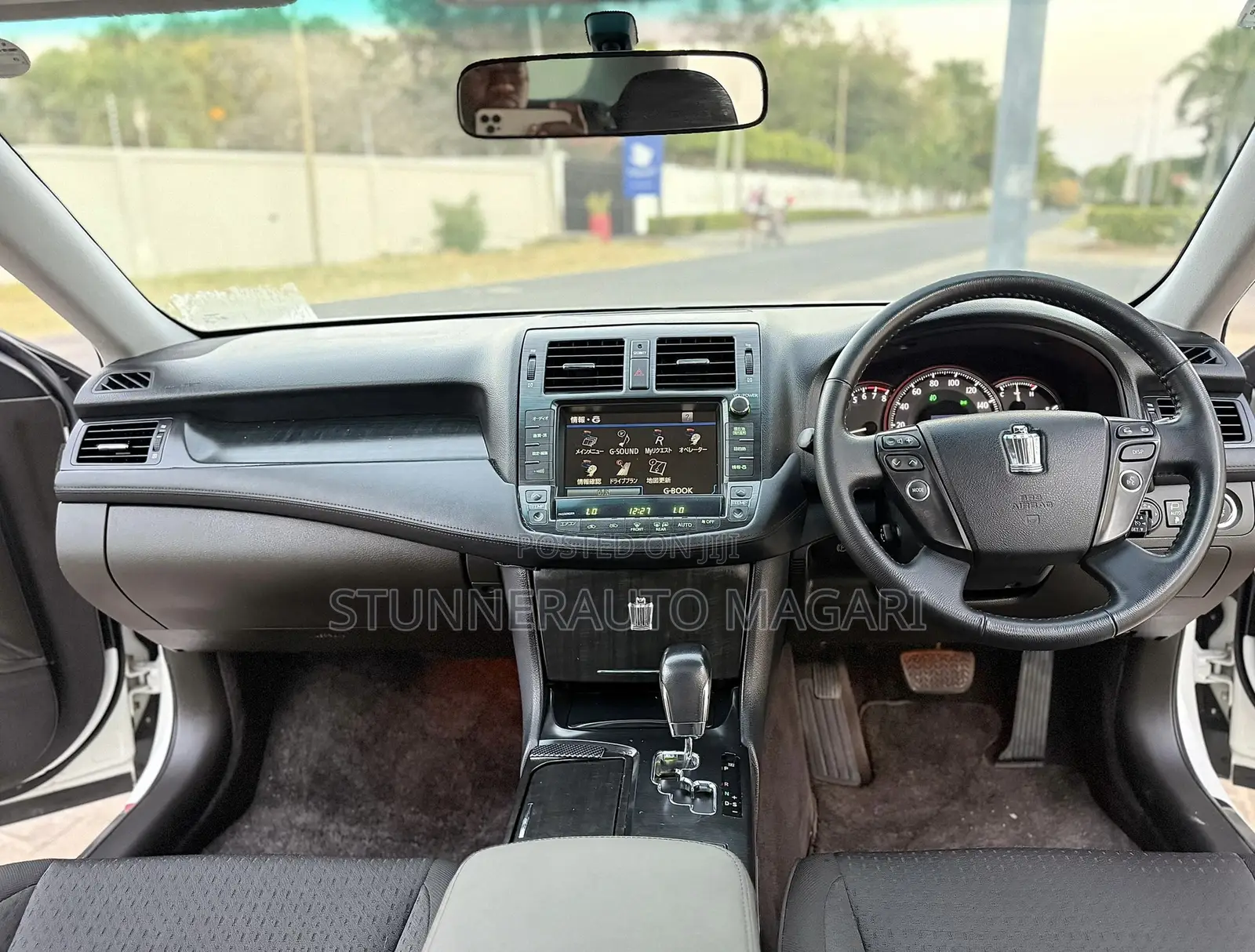 Toyota Crown 2009 Pearl
