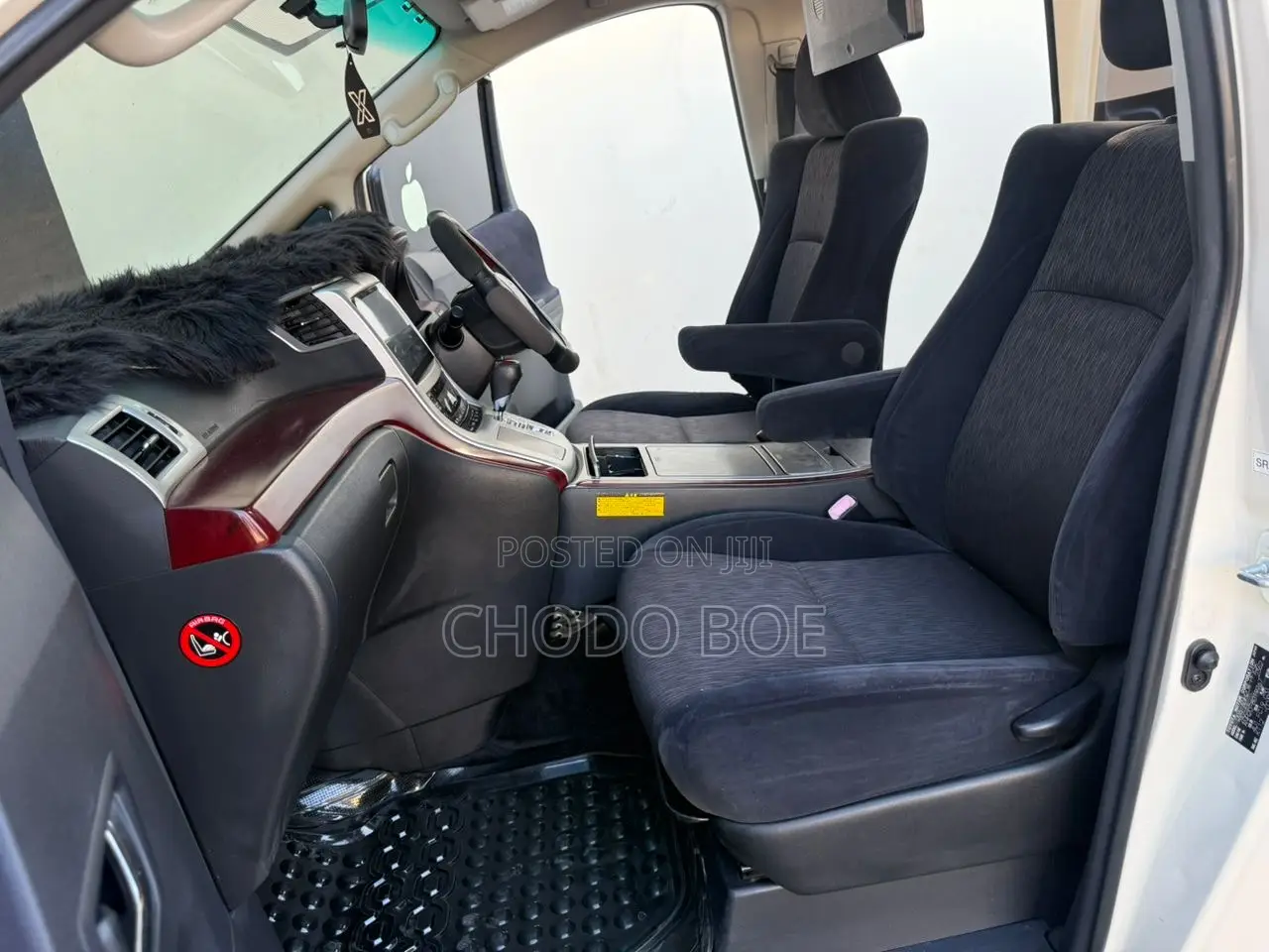 Toyota Alphard 2009 Pearl