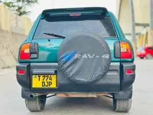 Toyota RAV4 2002 Green
