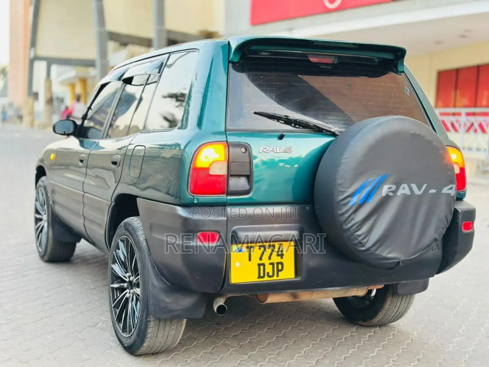 Toyota RAV4 2002 Green