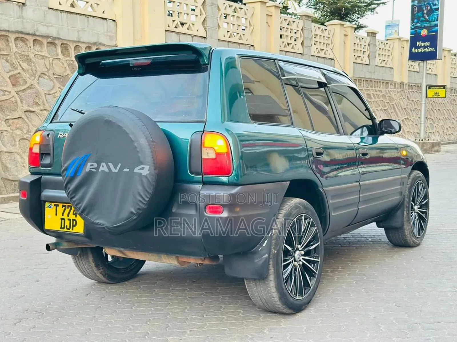 Toyota RAV4 2002 Green