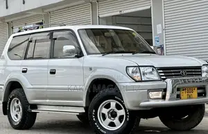 Toyota Land Cruiser Prado 2002 White