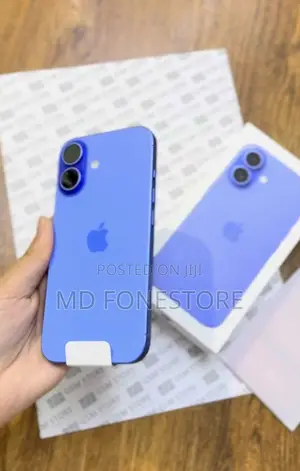 New Apple iPhone 16 128 GB Blue