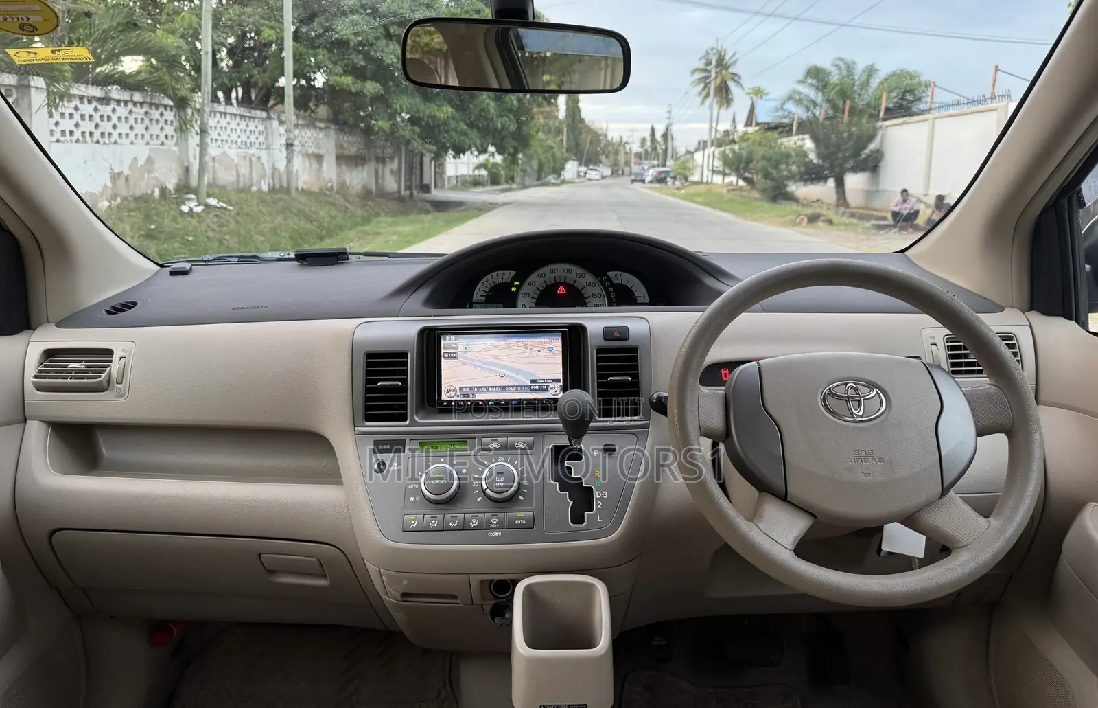 Toyota Raum 2007 Silver