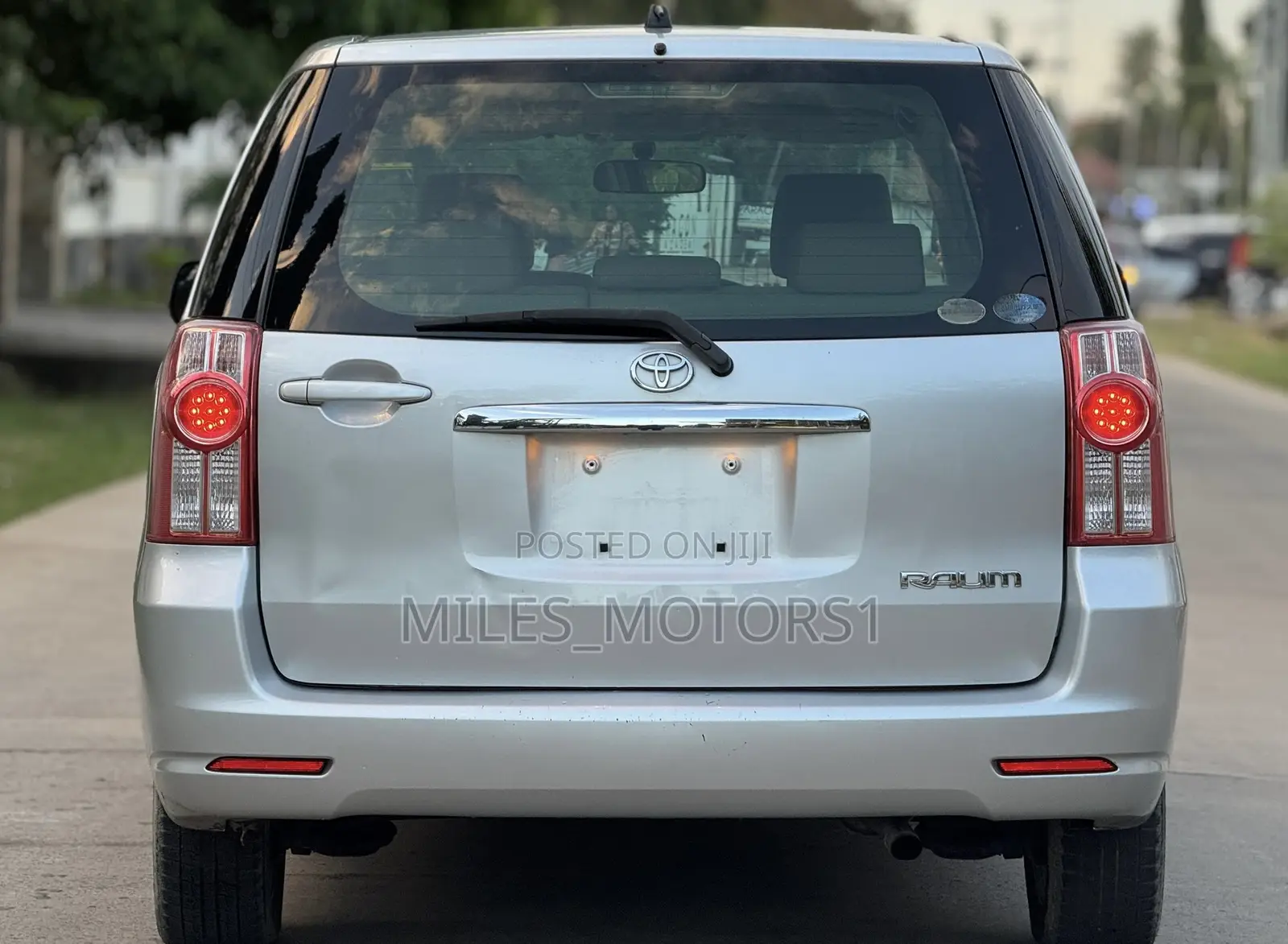 Toyota Raum 2007 Silver
