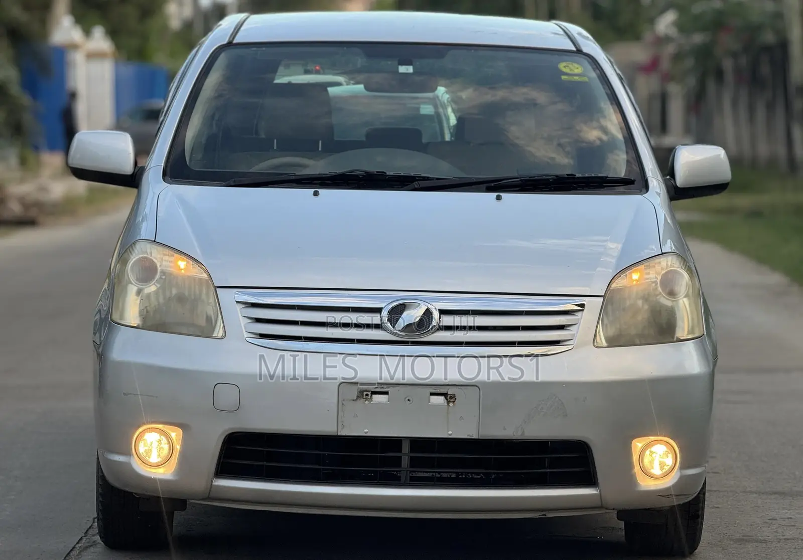 Toyota Raum 2007 Silver