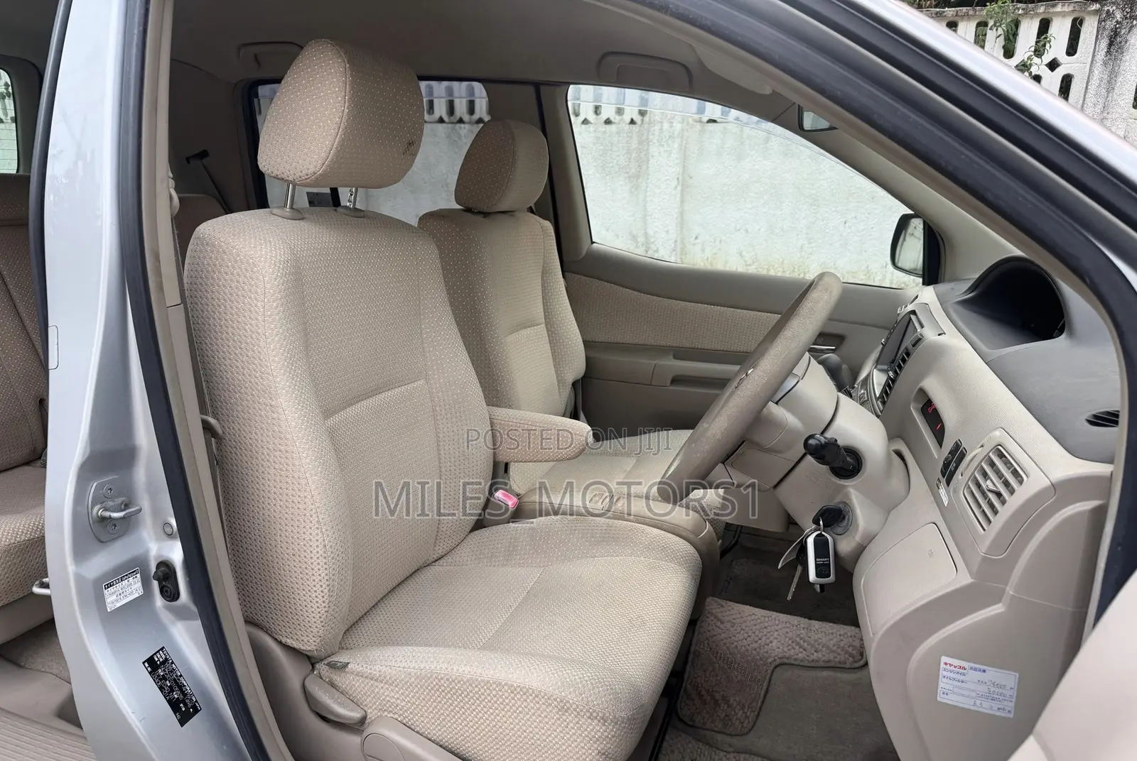 Toyota Raum 2007 Silver