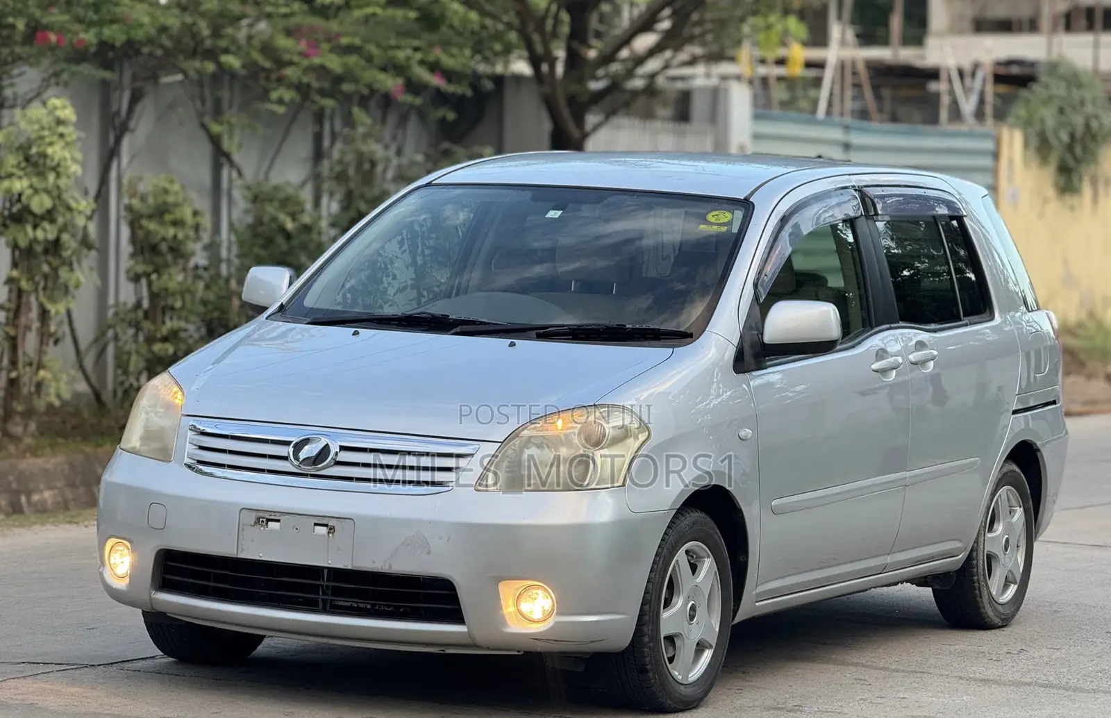Toyota Raum 2007 Silver