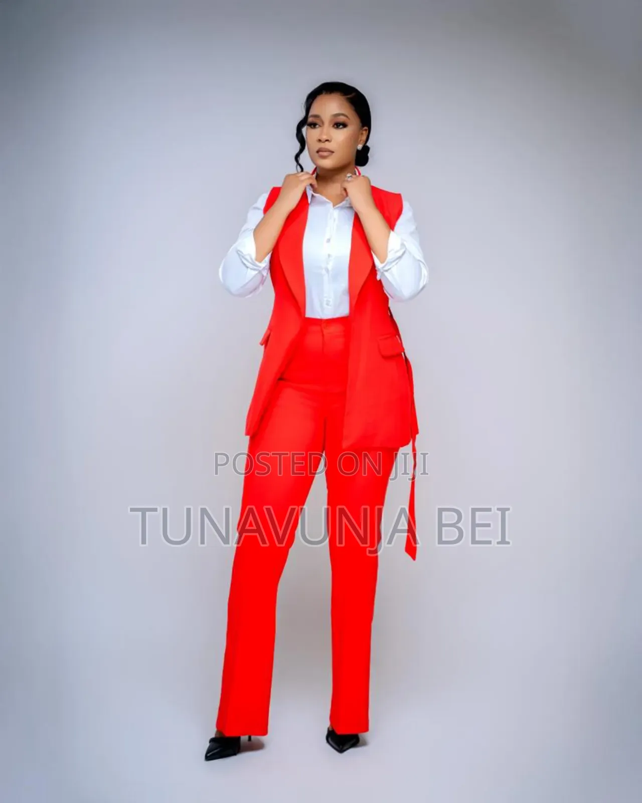 Red Colour / Quality Ladies Suit