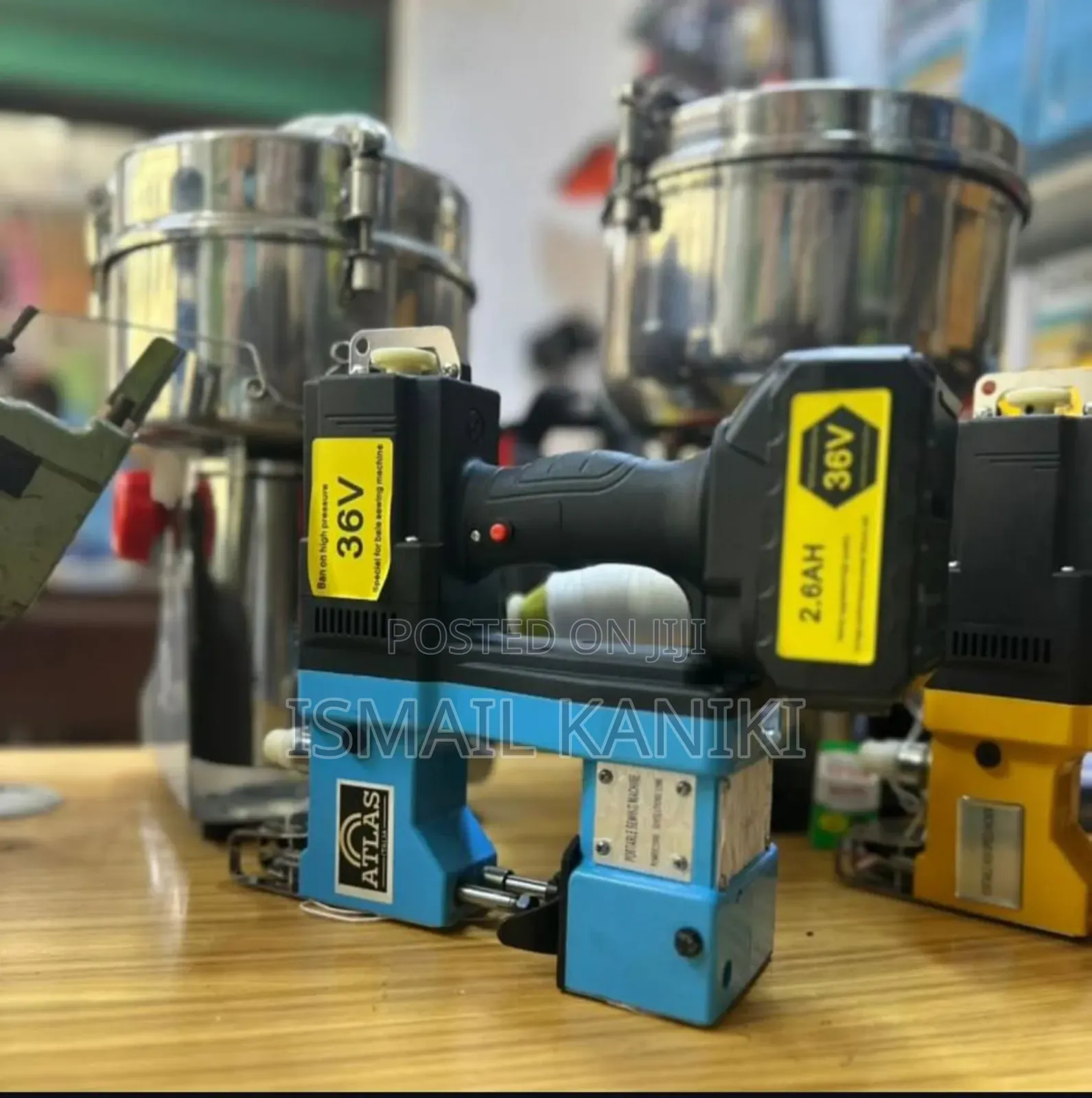 Bag Closer Machine