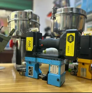 Bag Closer Machine