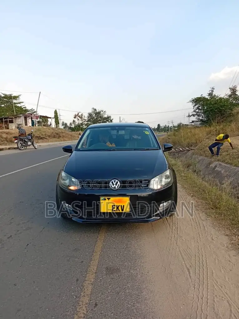 Volkswagen Polo 1.2 TSI 2011 Black