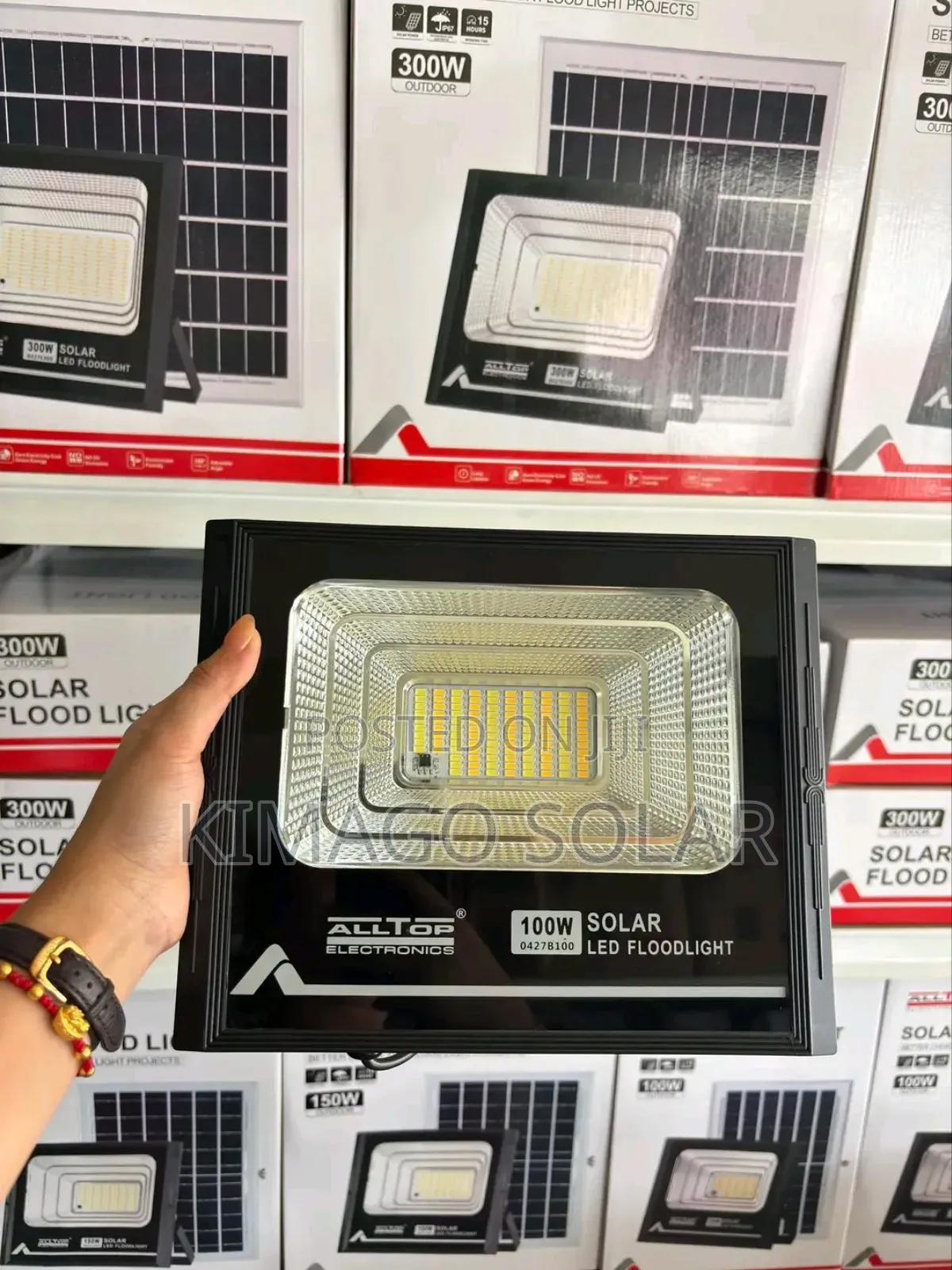 Pata Solar Floodlight 100w Yenye Warm Na White Modes
