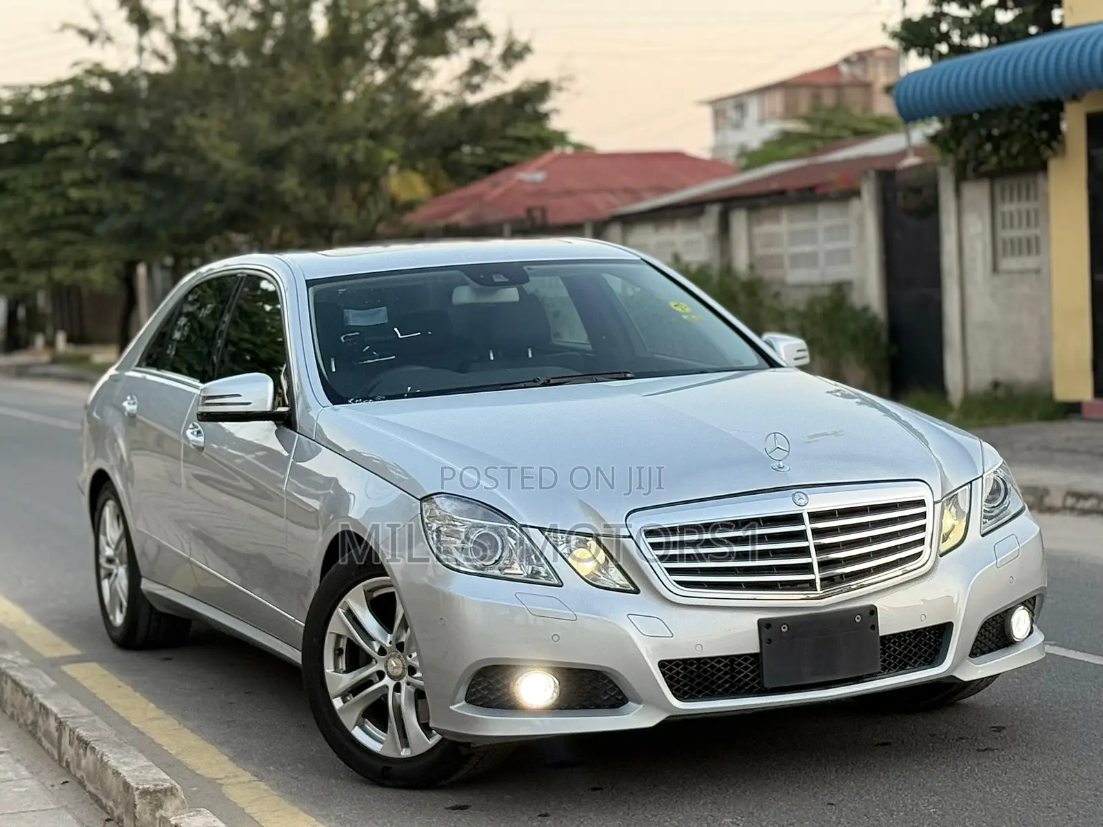 Mercedes-Benz C-Class 2012 Silver
