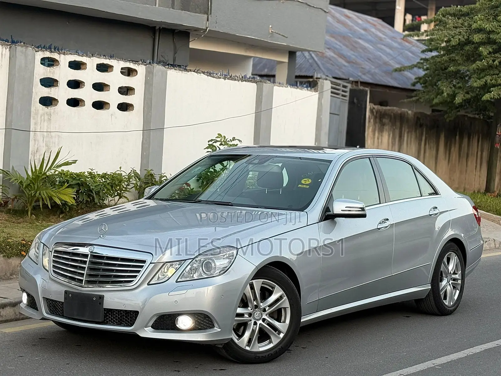 Mercedes-Benz C-Class 2012 Silver