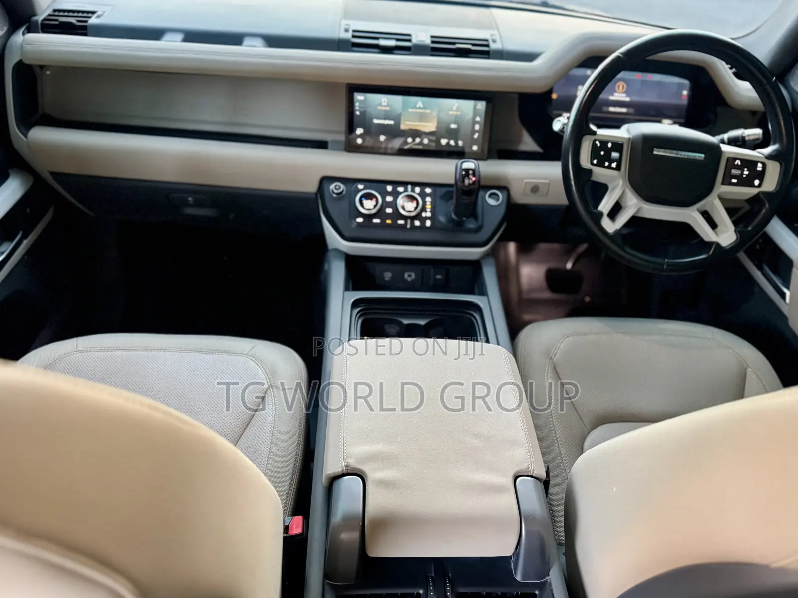 Land Rover Defender SE 2022 Brown