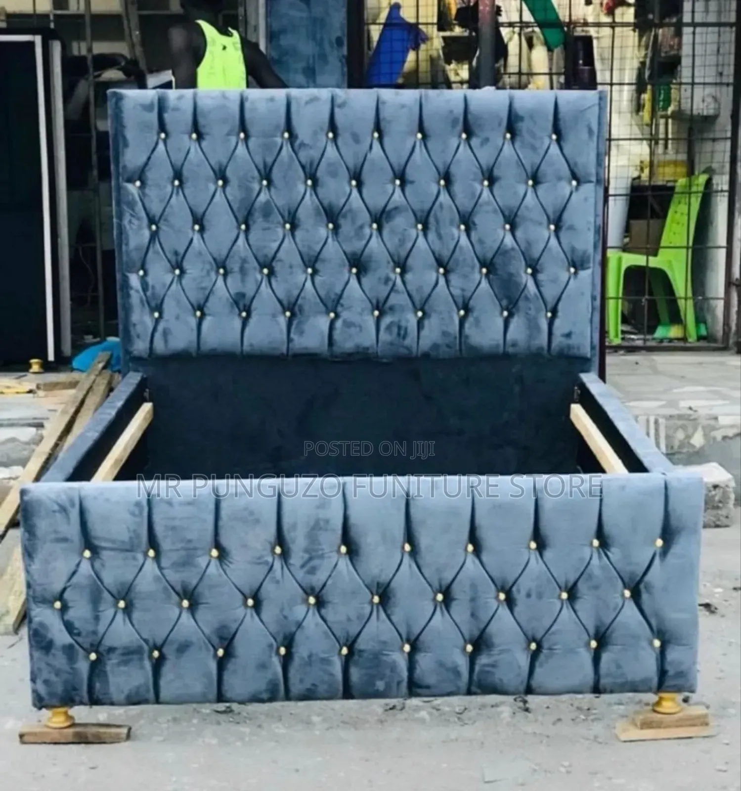 Kitanda Bed Sofa Vipo Sky Blue