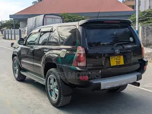 Toyota Hilux Surf 2005 Black