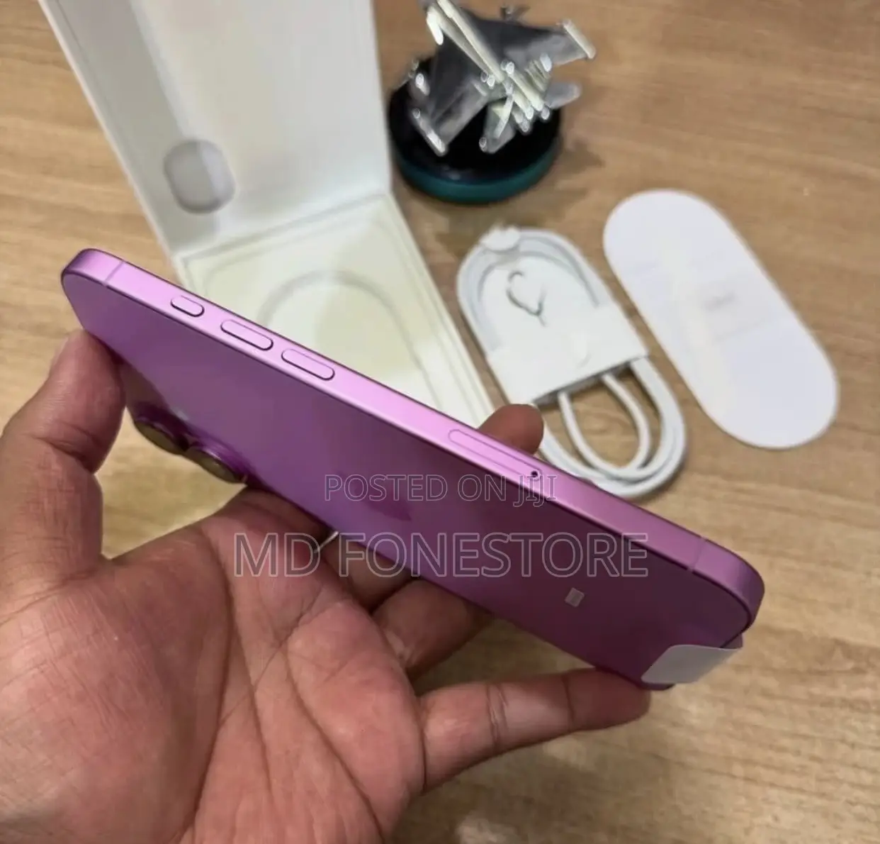 New Apple iPhone 16 128 GB Pink