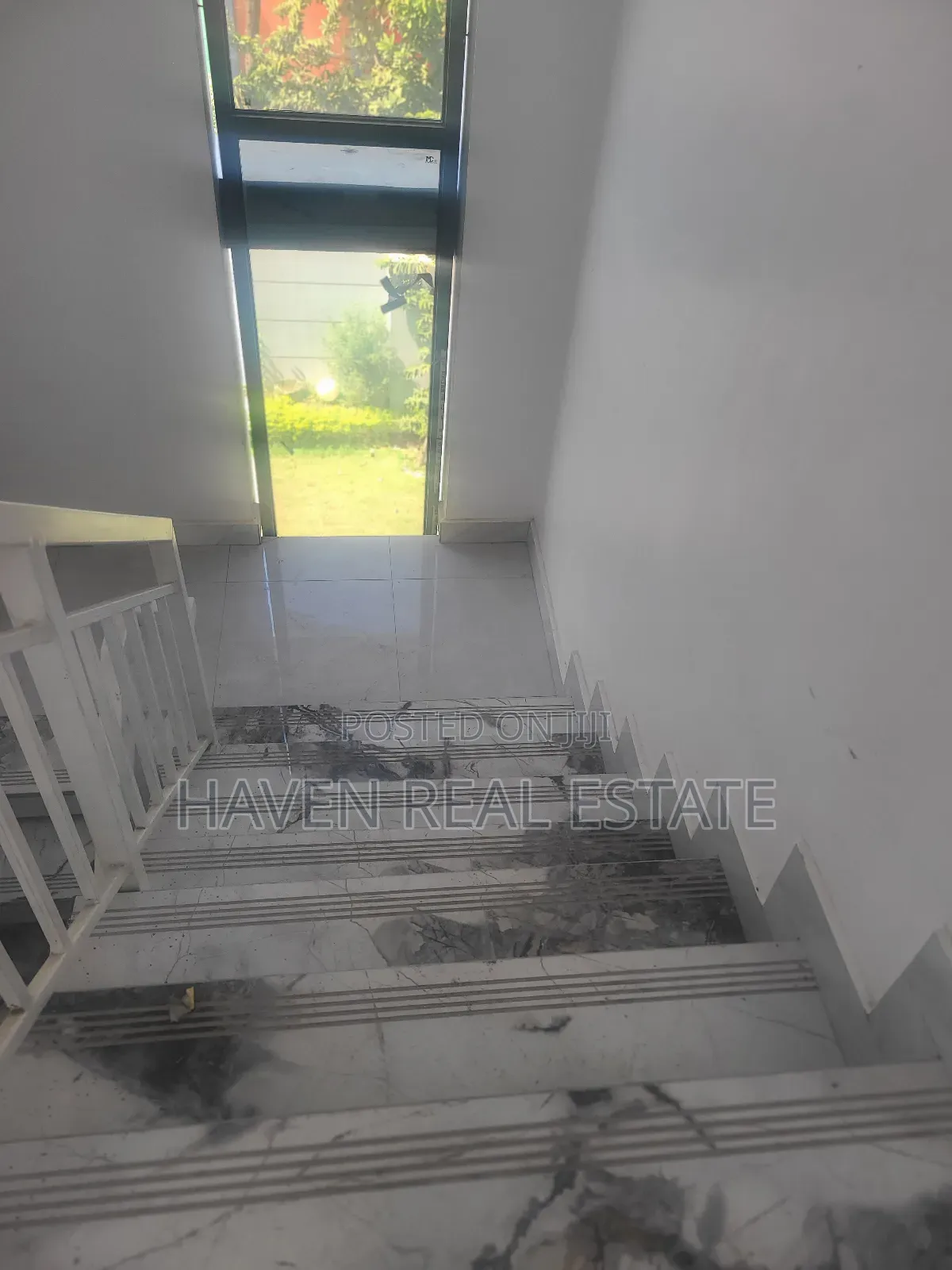 2bdrm Apartment in Oyster Bay for rent