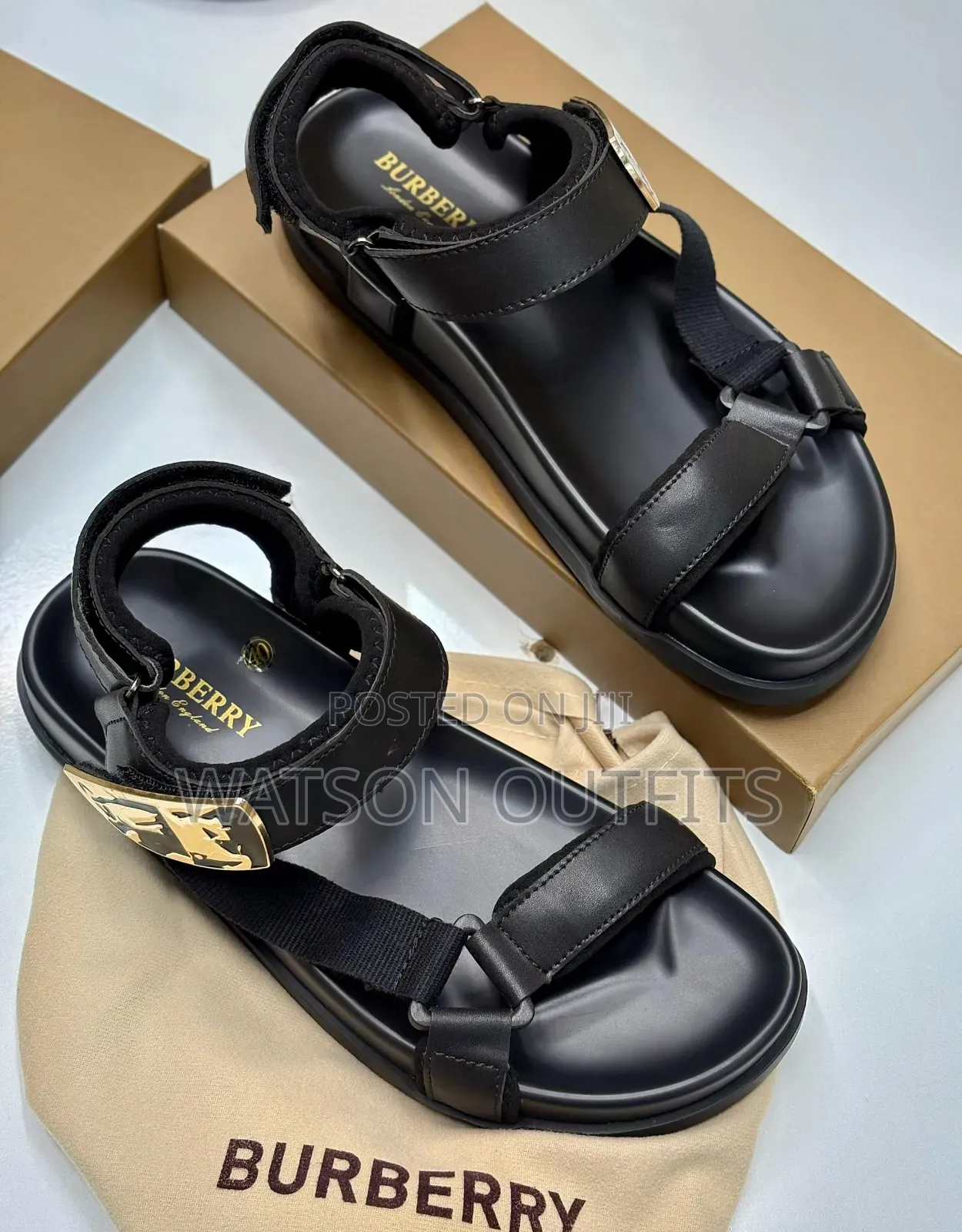 Men's Sandals With Leather Materials Official