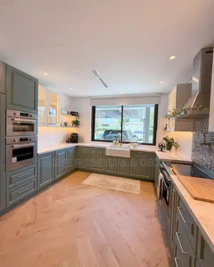 Kitchen Cabinets Set