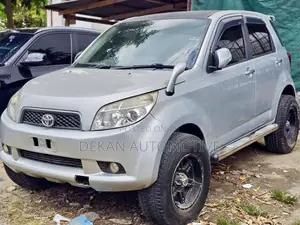 Toyota Rush 1.5 RWD 2006 Silver