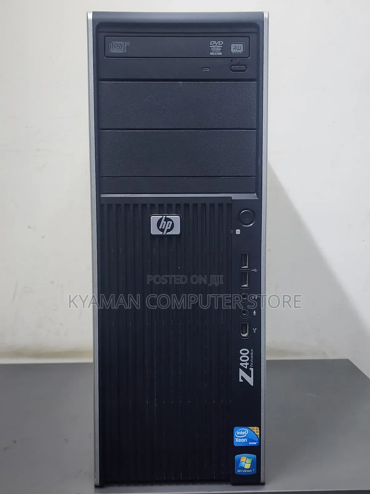 Desktop Computer HP Z400 4GB Intel Xeon HDD+SSD 500GB