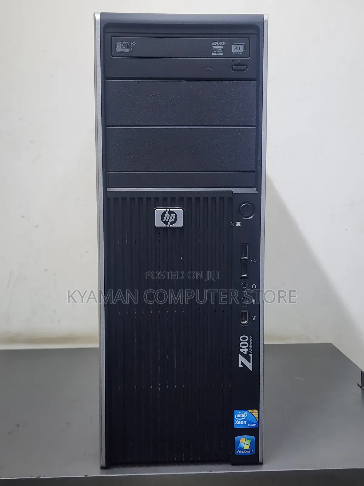 Desktop Computer HP Z400 4GB Intel Xeon HDD+SSD 500GB
