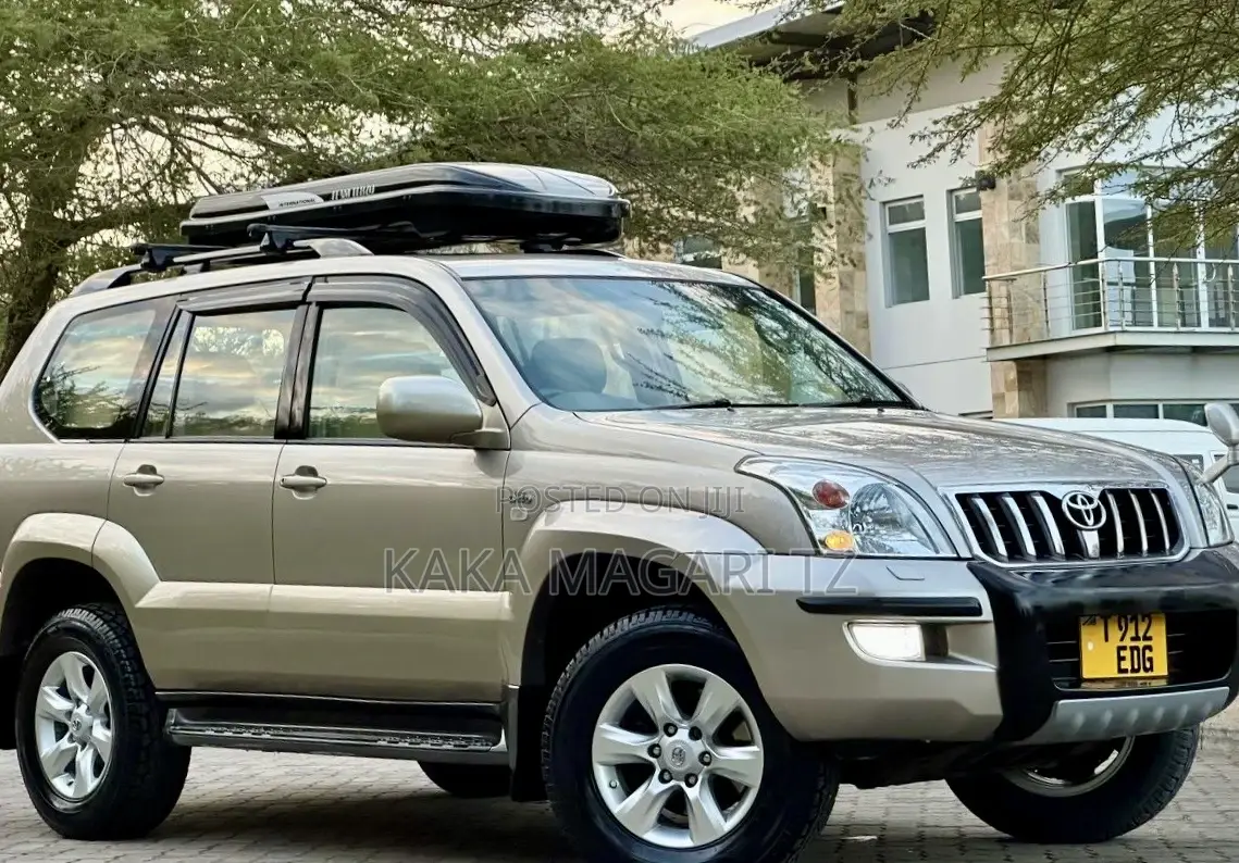 Toyota Land Cruiser Prado 2005 Beige