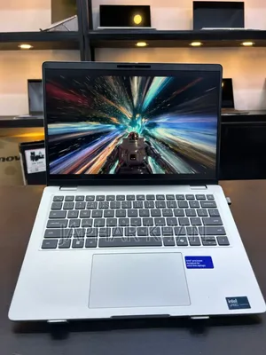 New Laptop Dell Precision 3580 16GB Intel Core I7 SSD 512GB