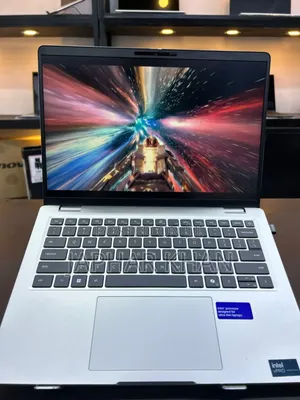 New Laptop Dell Precision 3580 16GB Intel Core I7 SSD 512GB