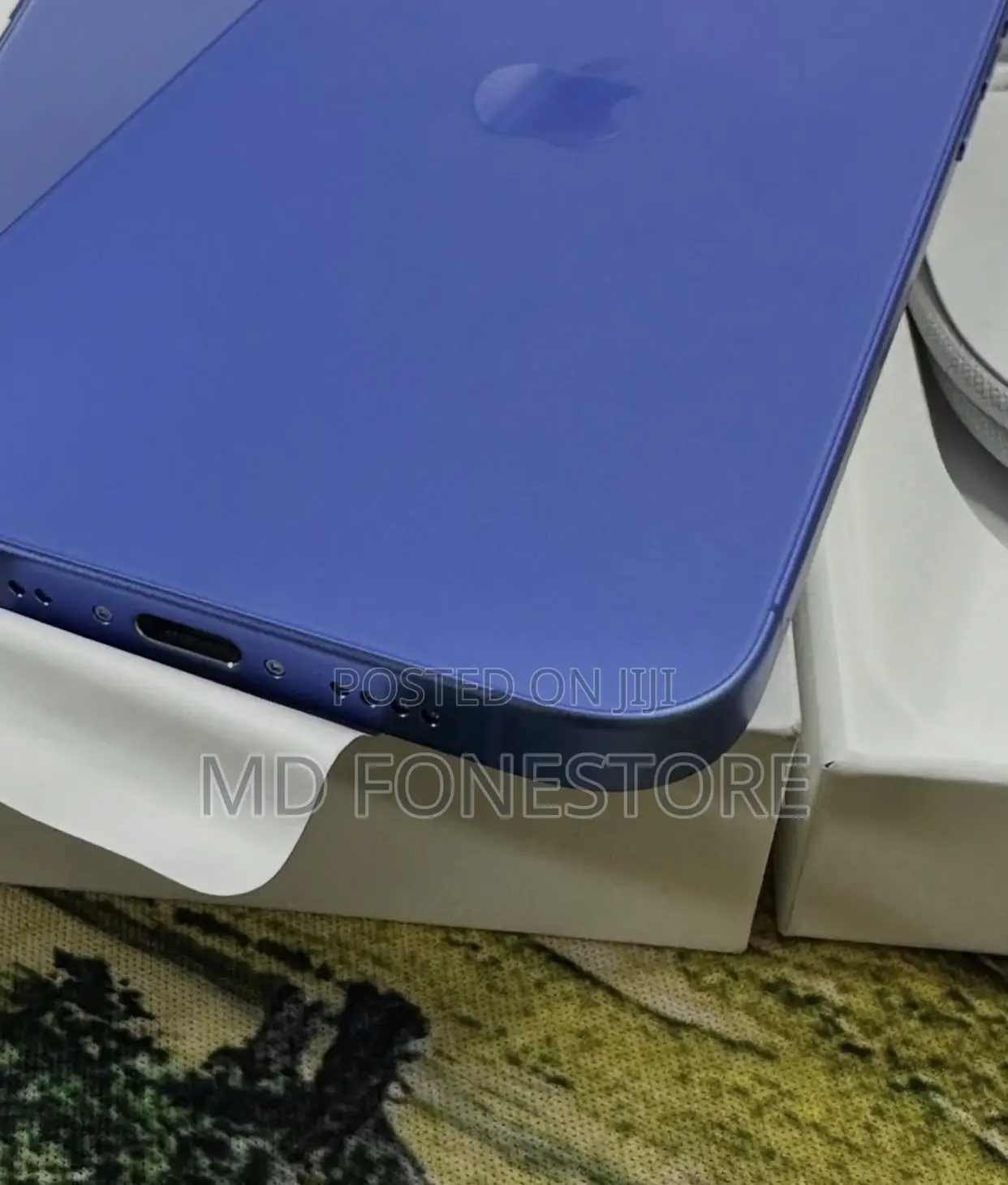 New Apple iPhone 16 128 GB Blue