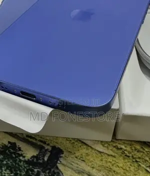 New Apple iPhone 16 128 GB Blue