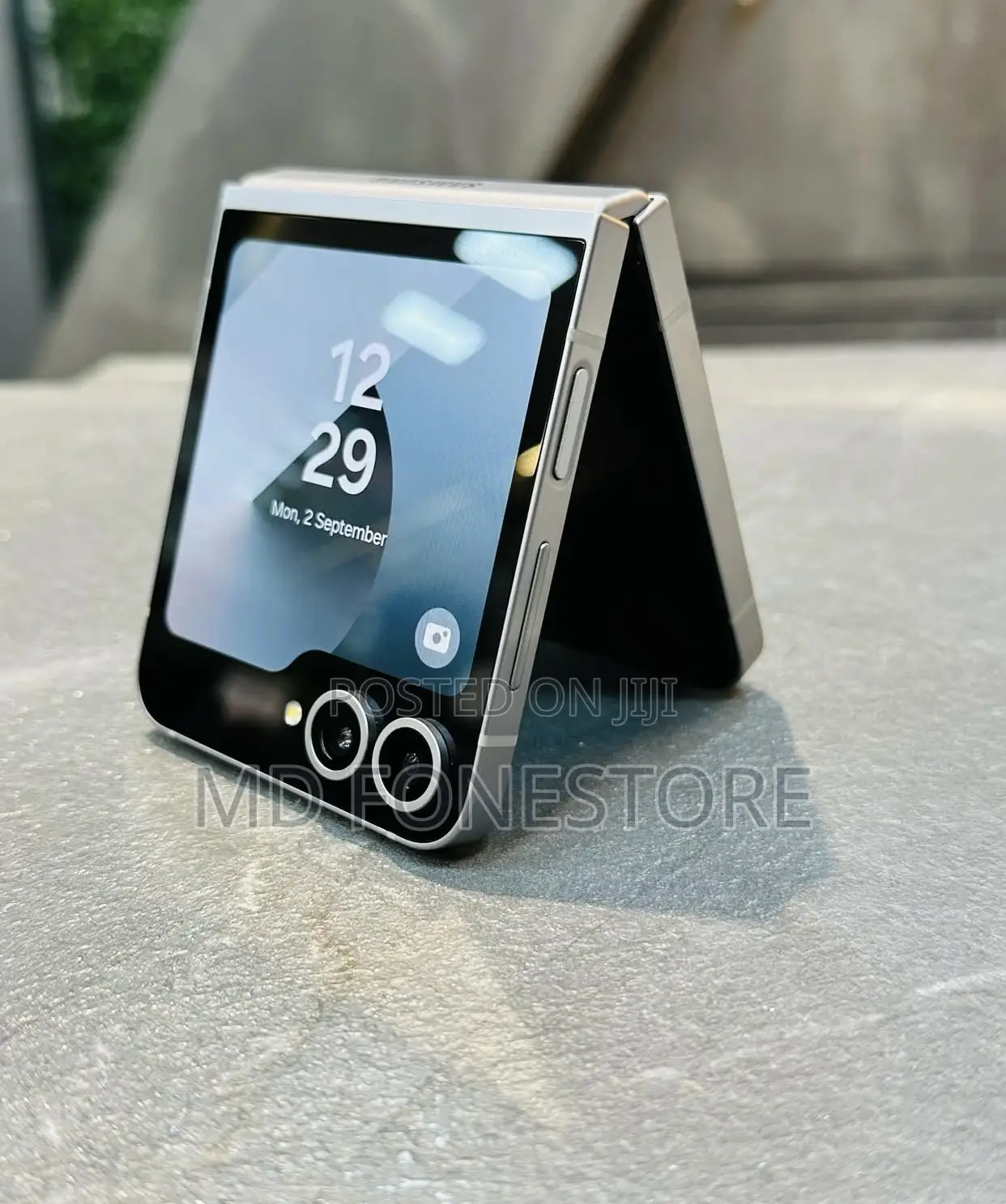 New Samsung Galaxy Z Flip6 256 GB Silver