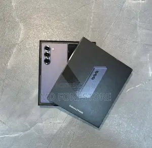New Samsung Galaxy Z Fold6 256 GB Purple