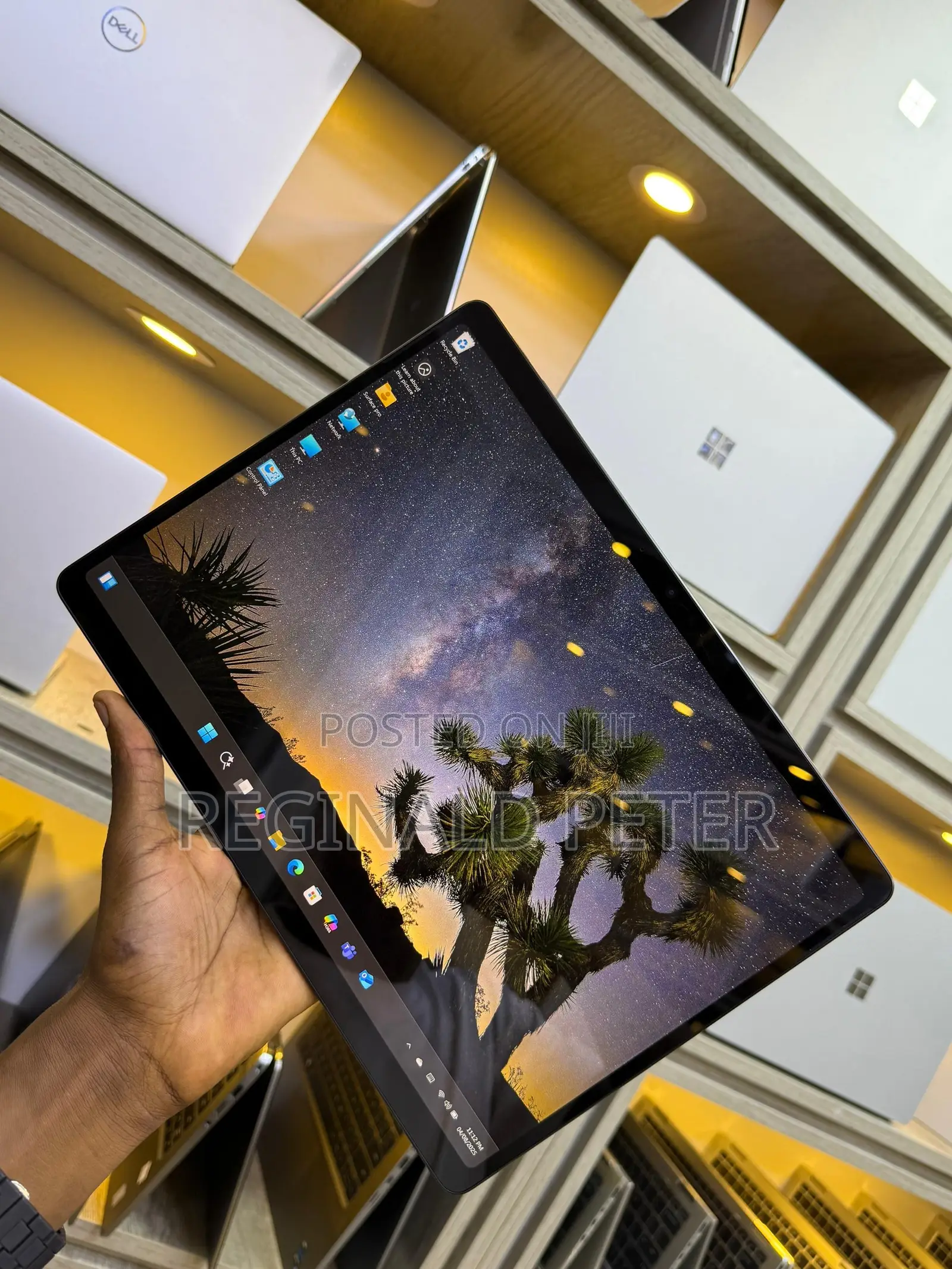 Laptop Microsoft Surface Pro 11th Edition, a Copilot+ PC 16GB SSD 512GB