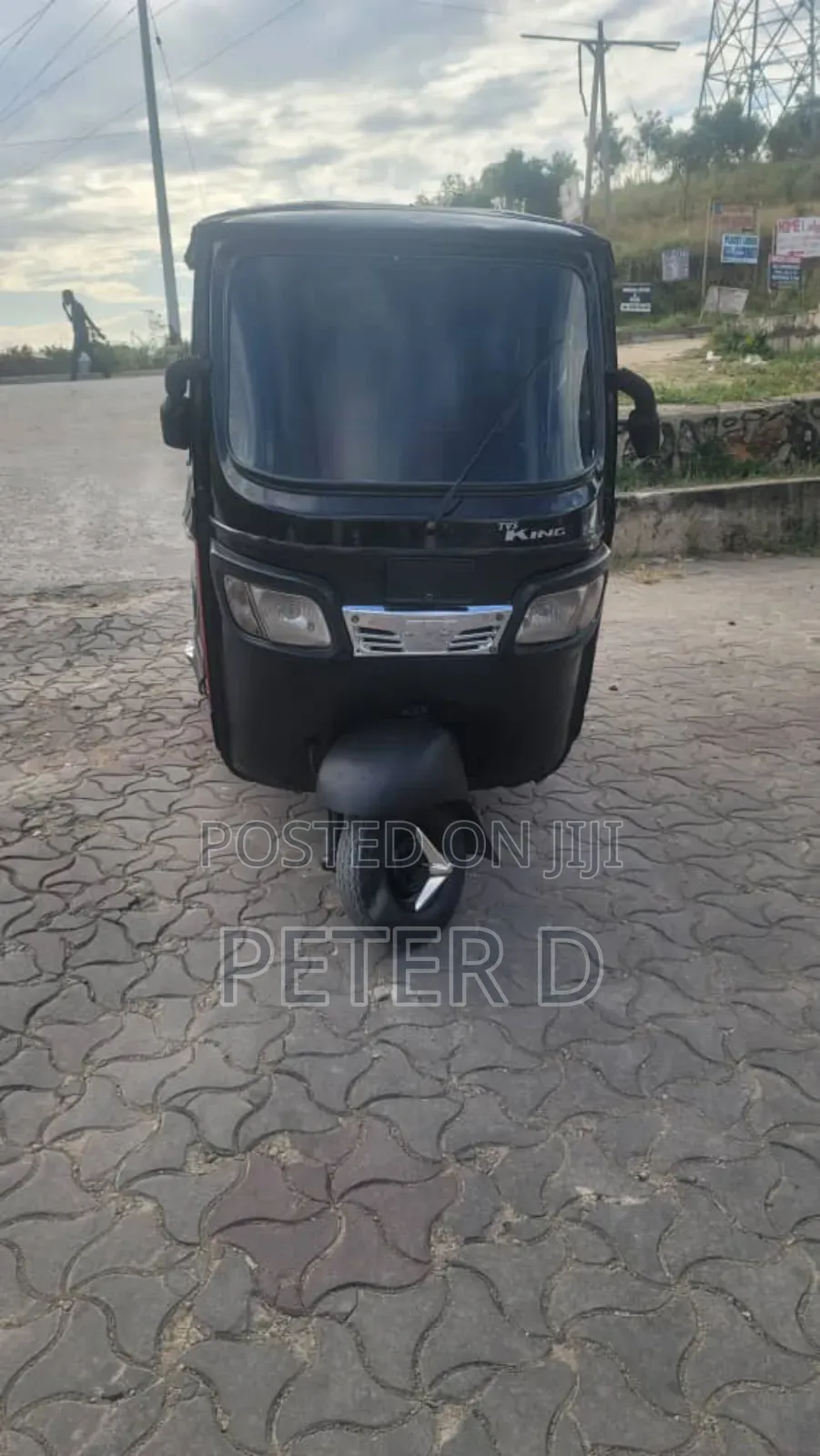 TVS 2022 Black