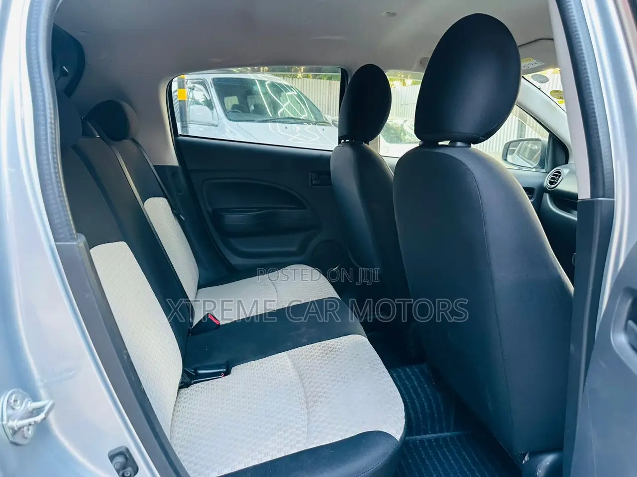 Mitsubishi Mirage 2012 Silver