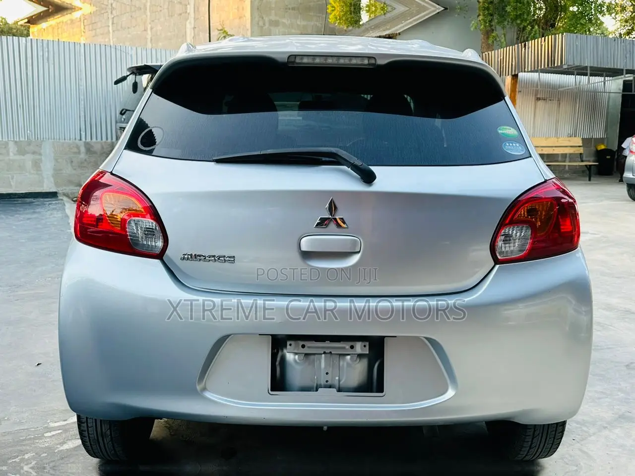 Mitsubishi Mirage 2012 Silver