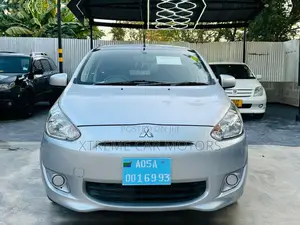 Mitsubishi Mirage 2012 Silver