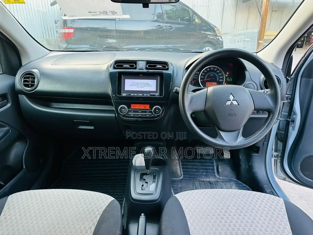 Mitsubishi Mirage 2012 Silver