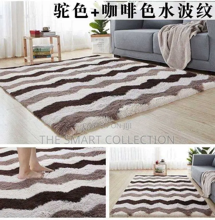 Zuria Za Manyoya (Carpet)