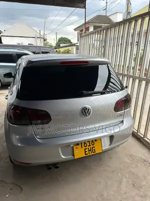 Volkswagen Golf 2012 Silver